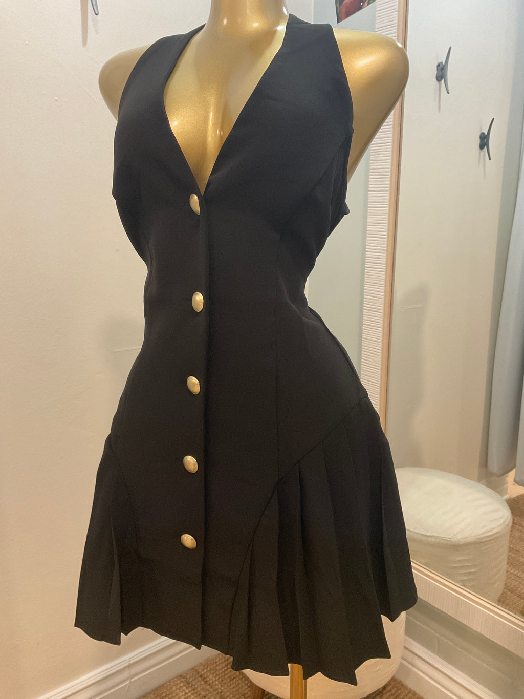 Bella’s dress