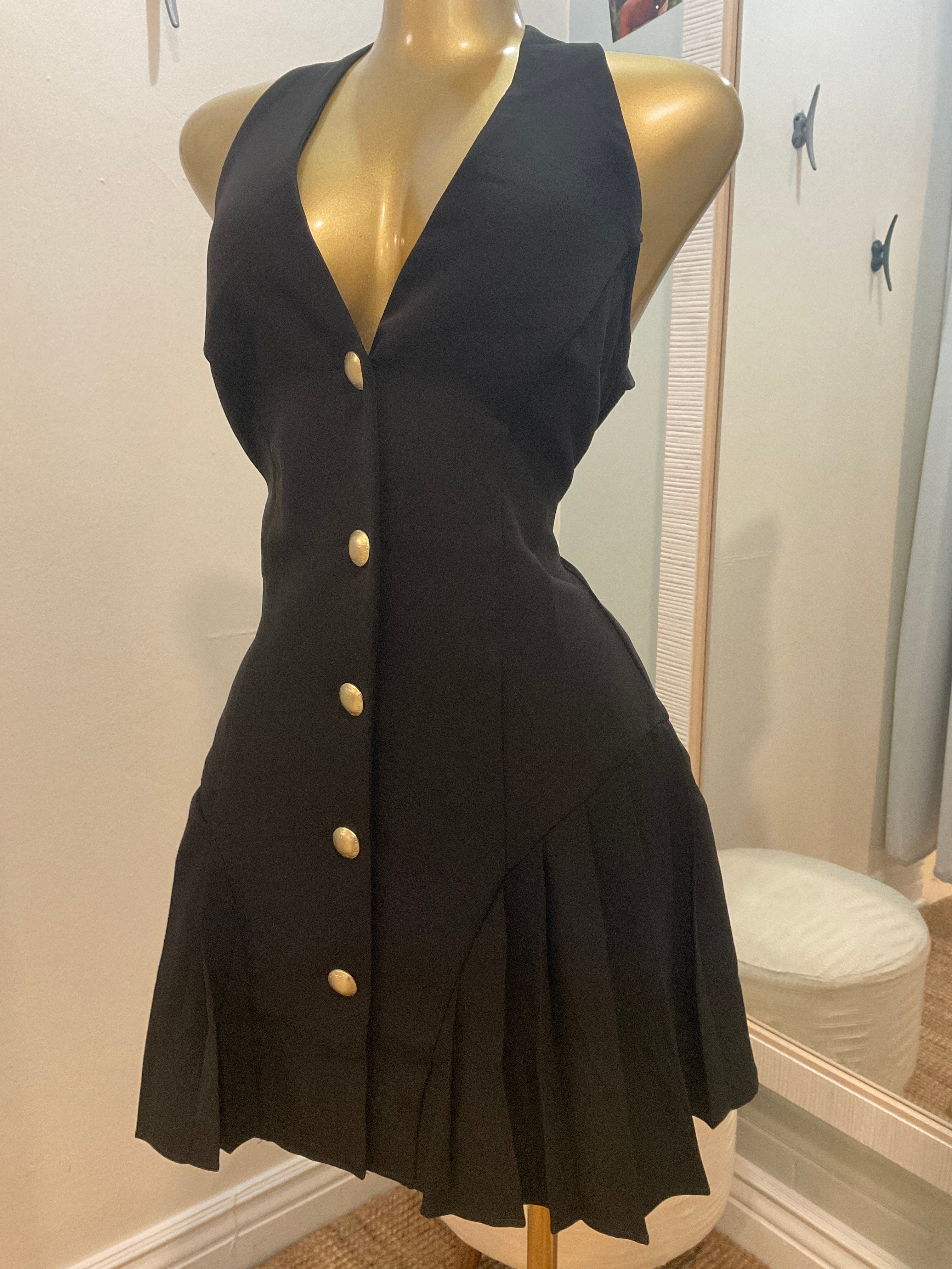Bella’s dress