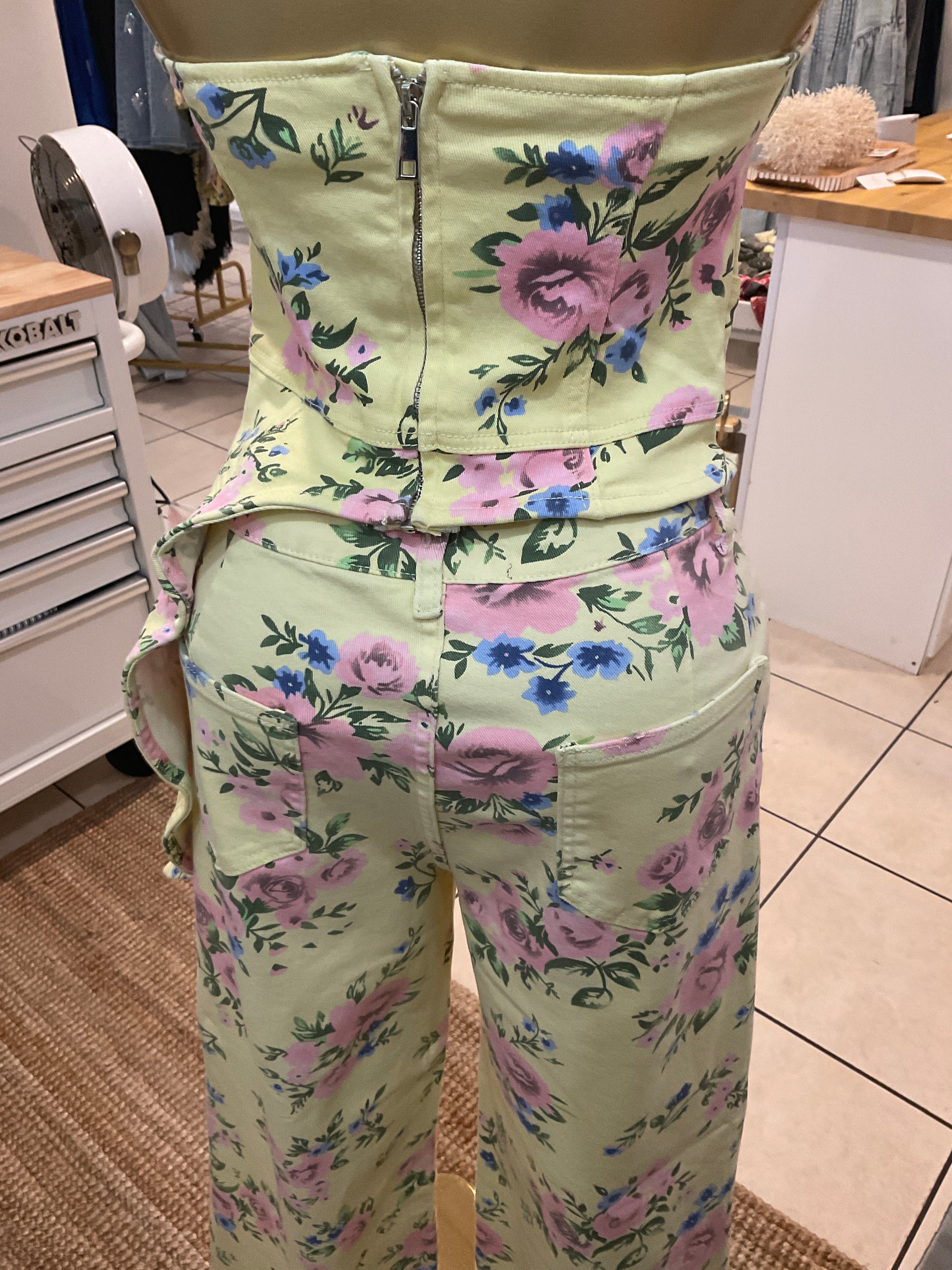 Flowers set